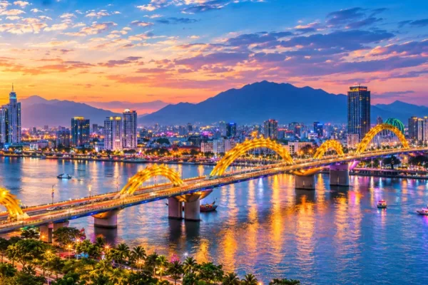 Thuê Xe Riêng Đà Nẵng Đi Ngũ Hành Sơn & Chùa Linh Ứng Sơn Trà