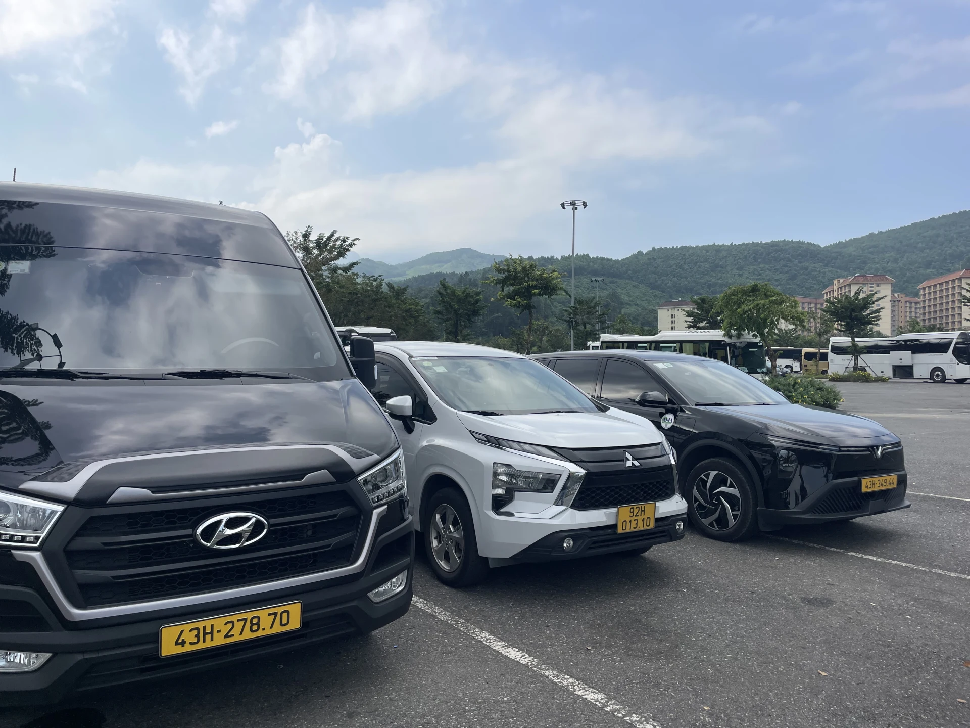 Dàn xe dananghoiantrips góc bãi đỗ xe